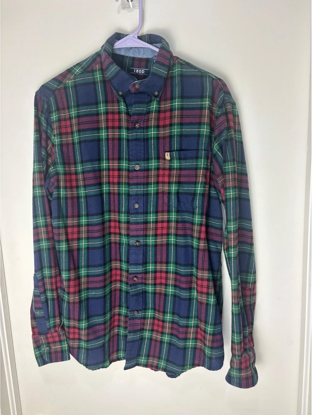 IZOD Men’s Medium Plaid Flannel Shirt Navy Green Red Button Down Long Sleeve